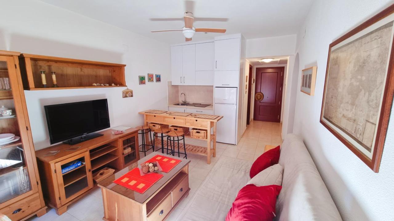 Apartamento Rojo Con Vistas Al Mar Mazagon Bagian luar foto