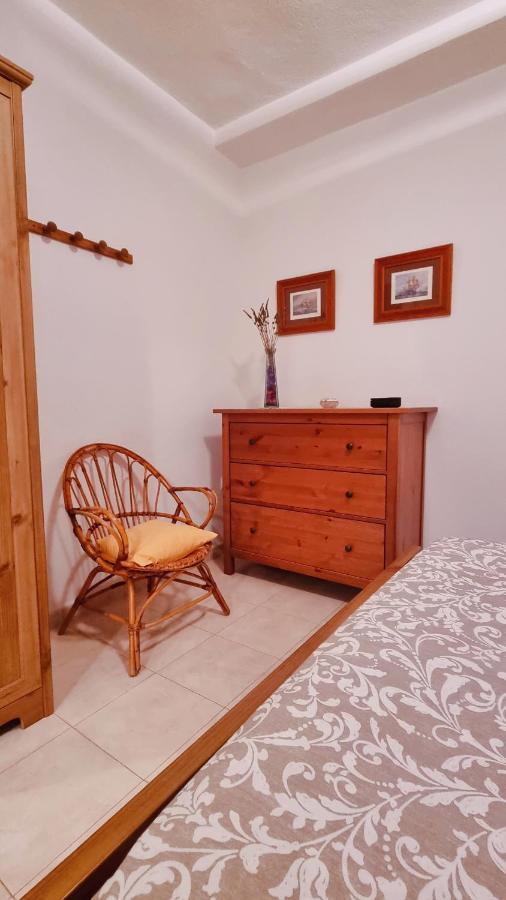 Apartamento Rojo Con Vistas Al Mar Mazagon Bagian luar foto